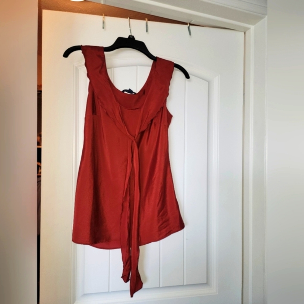 Banana Republic tie front blouse
